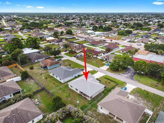 4037 SW Mcintosh Street, Port St. Lucie, FL 34953