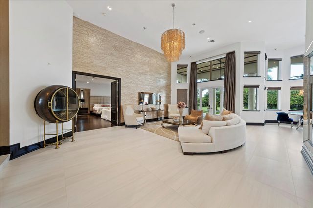 1203 NW 121st Avenue, Plantation, FL 33323