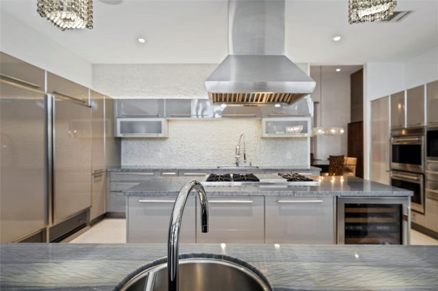 1203 NW 121st Avenue, Plantation, FL 33323