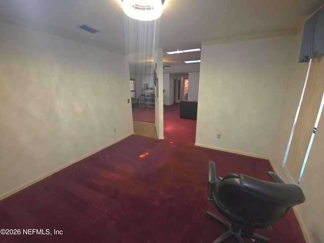 6030 ROYAL Circle, Jacksonville, FL 32277