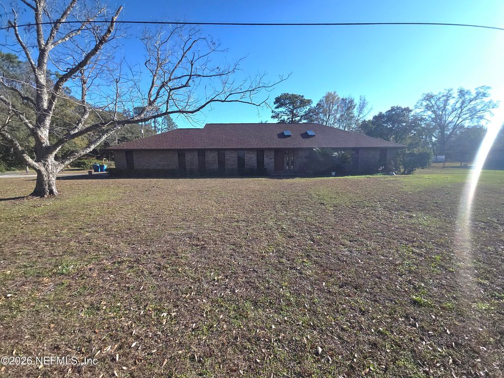 6030 ROYAL Circle, Jacksonville, FL 32277