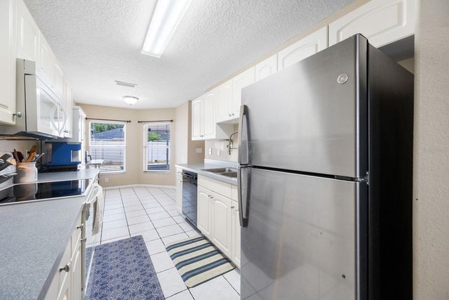 2802 93RD COURT E, Palmetto, FL 34221