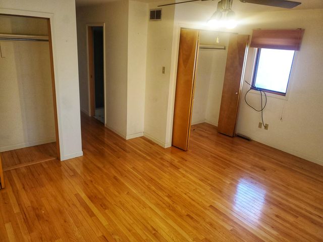 2220 Oriole Trail, Long Beach, IN 46360