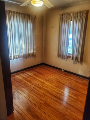 2220 Oriole Trail, Long Beach, IN 46360