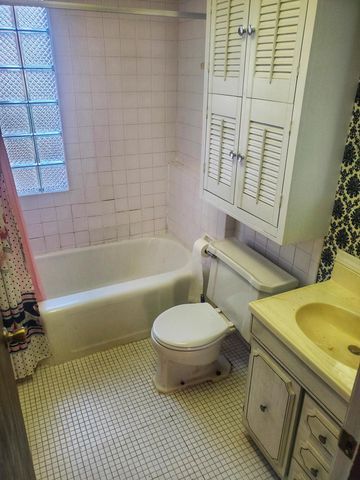 2220 Oriole Trail, Long Beach, IN 46360