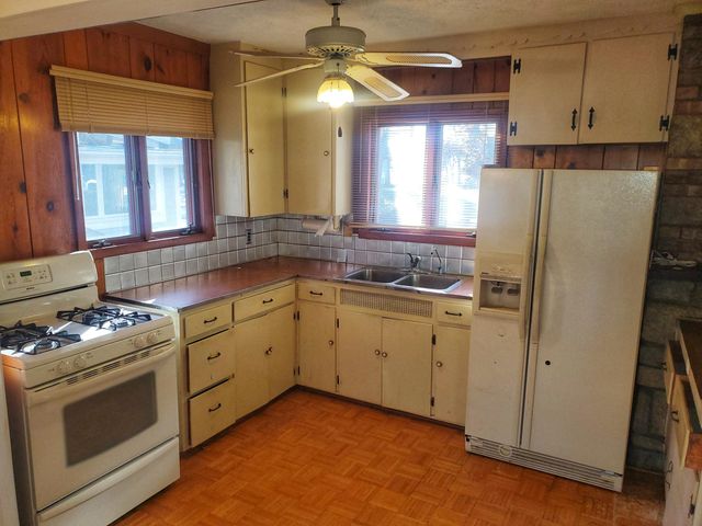 2220 Oriole Trail, Long Beach, IN 46360