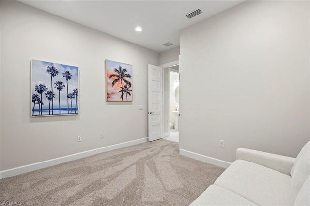 8795 Calypso CT, Naples, FL 34112