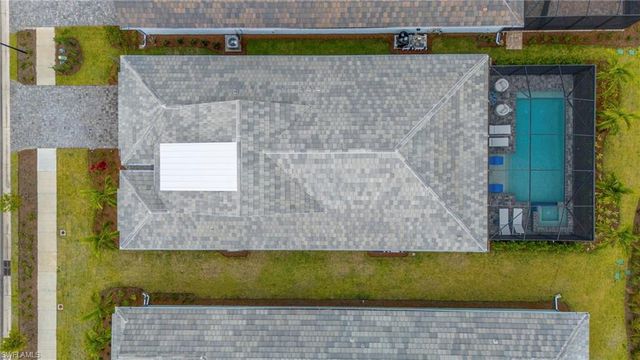 8795 Calypso CT, Naples, FL 34112