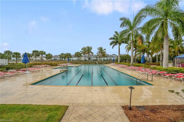 8795 Calypso CT, Naples, FL 34112