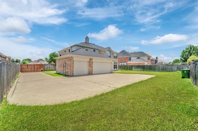 615 Lone Ridge Way, Murphy, TX 75094