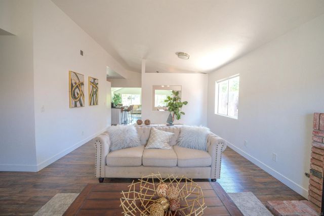 665 S Siena St, San Diego, CA 92114
