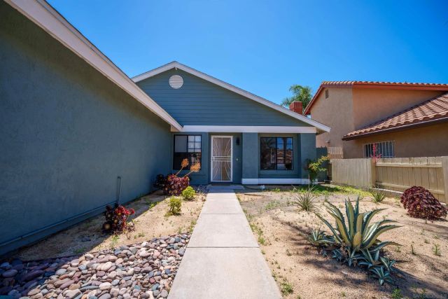 665 S Siena St, San Diego, CA 92114