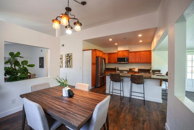665 S Siena St, San Diego, CA 92114