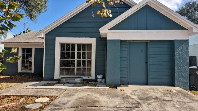 8227 CLERMONT STREET, Tampa, FL 33637