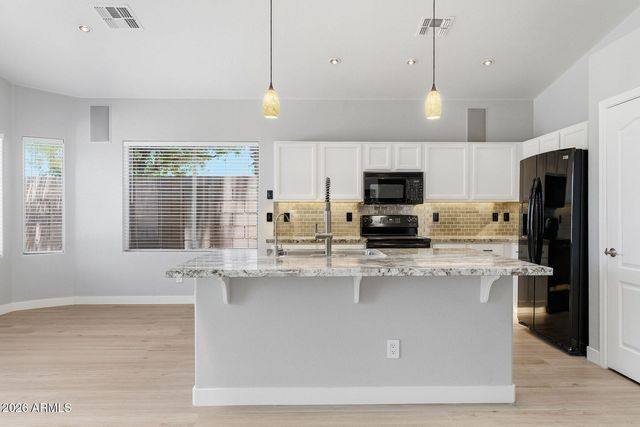 16404 S 46TH Way, Phoenix, AZ 85048