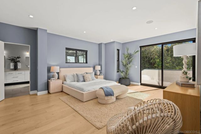 1505 Loring St, San Diego, CA 92109