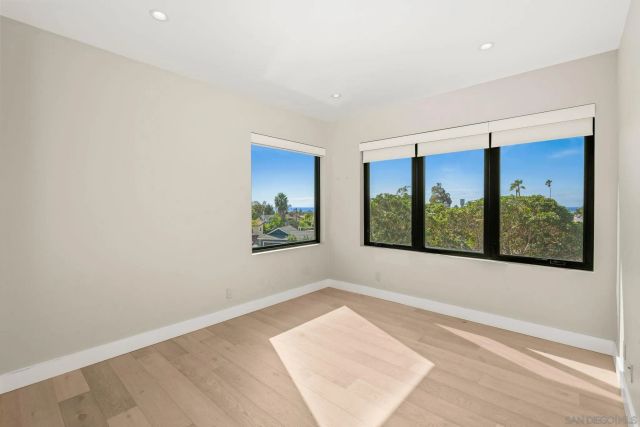 1505 Loring St, San Diego, CA 92109