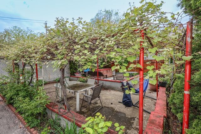 38 Franklin Ave, Somerville, MA 02145