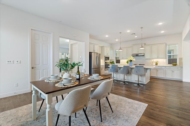 9997 Dona Neely Way, Elk Grove, CA 95757