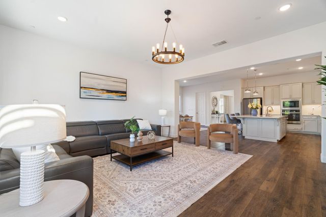 9997 Dona Neely Way, Elk Grove, CA 95757