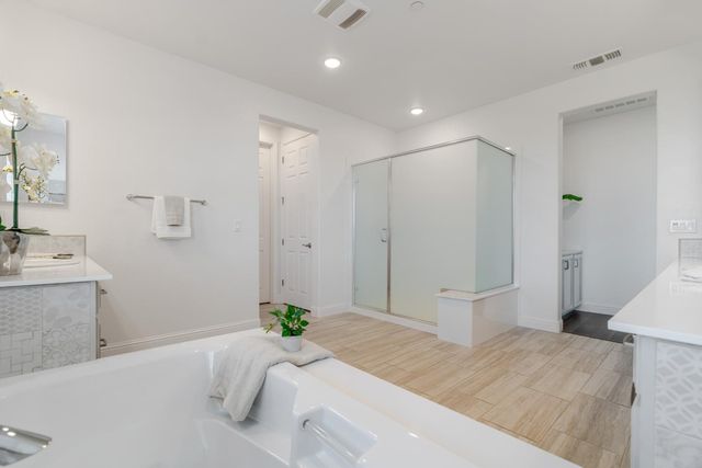 9997 Dona Neely Way, Elk Grove, CA 95757