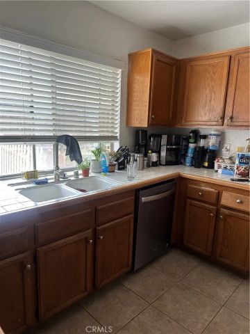 2549 Waterford Court, San Bernardino, CA 92408