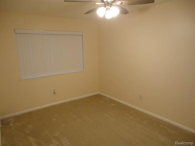 16034 Holz Drive 16, Southgate, MI 48195