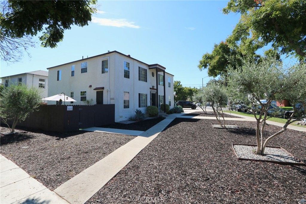404 E Freeland, Long Beach, CA 90807 — photo 4