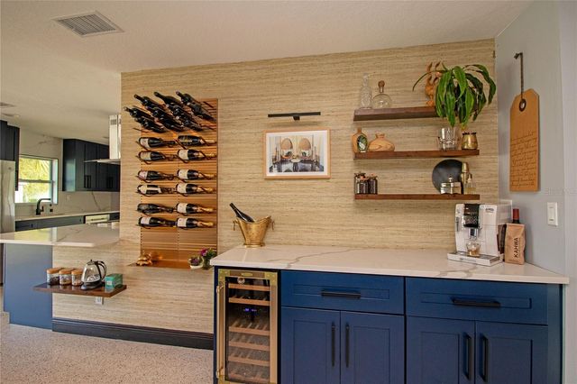 4438 DR MARTIN LUTHER KING JR STREET S, St Petersburg, FL 33705