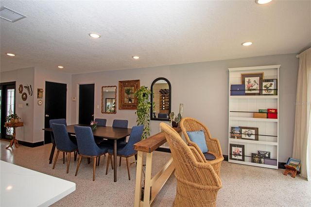 4438 DR MARTIN LUTHER KING JR STREET S, St Petersburg, FL 33705