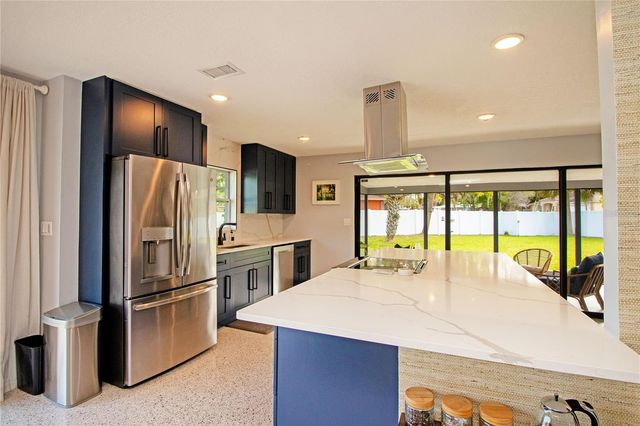 4438 DR MARTIN LUTHER KING JR STREET S, St Petersburg, FL 33705