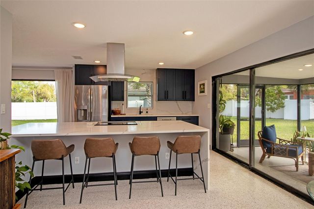 4438 DR MARTIN LUTHER KING JR STREET S, St Petersburg, FL 33705