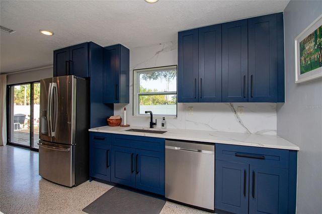 4438 DR MARTIN LUTHER KING JR STREET S, St Petersburg, FL 33705