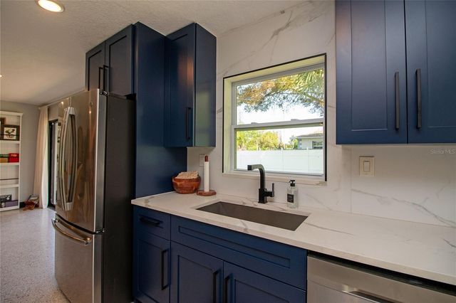 4438 DR MARTIN LUTHER KING JR STREET S, St Petersburg, FL 33705