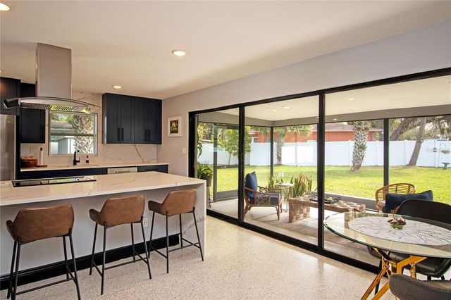 4438 DR MARTIN LUTHER KING JR STREET S, St Petersburg, FL 33705