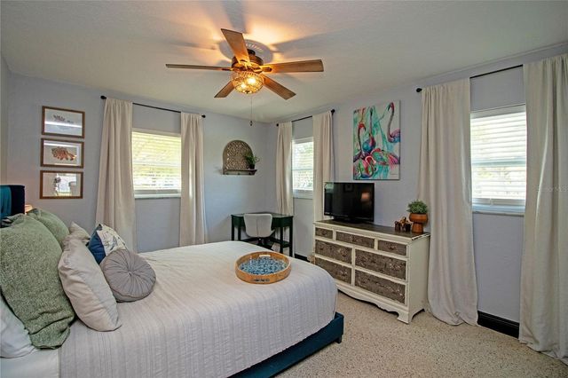 4438 DR MARTIN LUTHER KING JR STREET S, St Petersburg, FL 33705