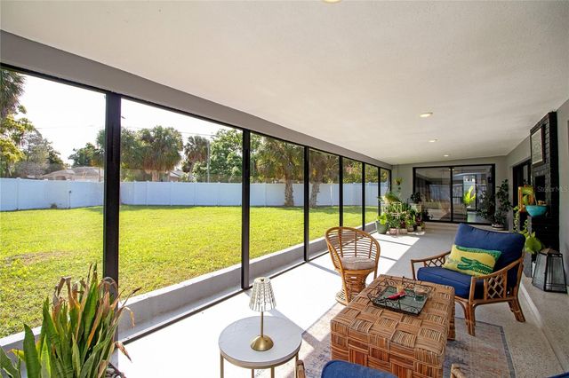 4438 DR MARTIN LUTHER KING JR STREET S, St Petersburg, FL 33705