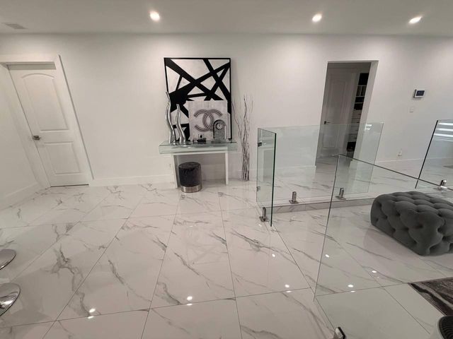 6861 Park Street, Hollywood, FL 33024
