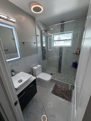 6861 Park Street, Hollywood, FL 33024