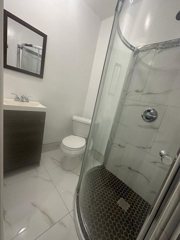 6861 Park Street, Hollywood, FL 33024