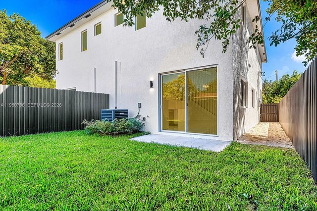 1355 NW 42nd STREET 1355, Miami, FL 33142