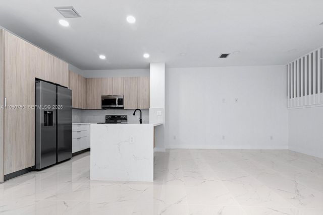 1355 NW 42nd STREET 1355, Miami, FL 33142