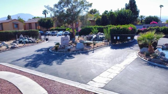 48255 Monroe Street 43, Indio, CA 92201