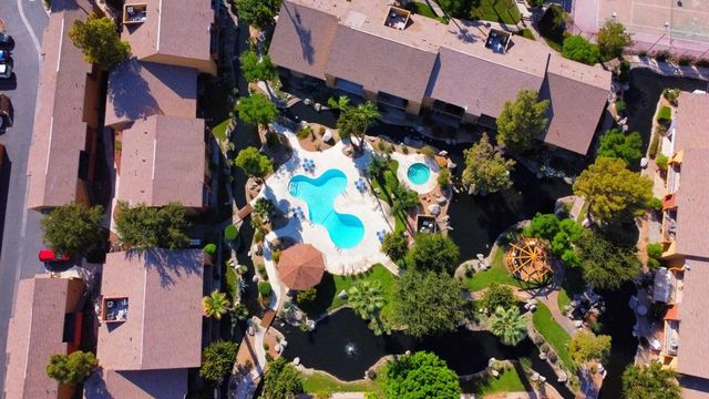 48255 Monroe Street 43, Indio, CA 92201