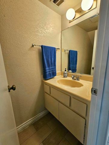 48255 Monroe Street 43, Indio, CA 92201