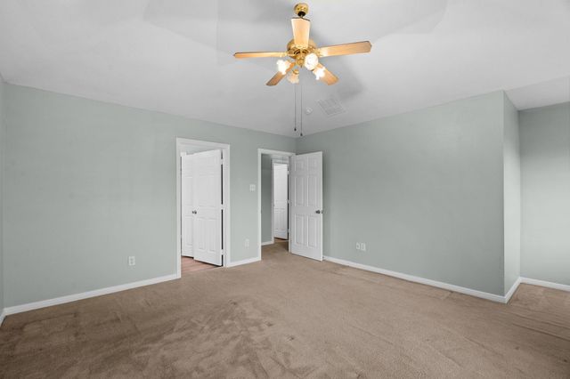 5800 Winding Brook Drive, Dickinson, TX 77539