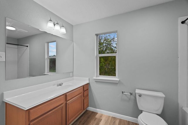 5800 Winding Brook Drive, Dickinson, TX 77539