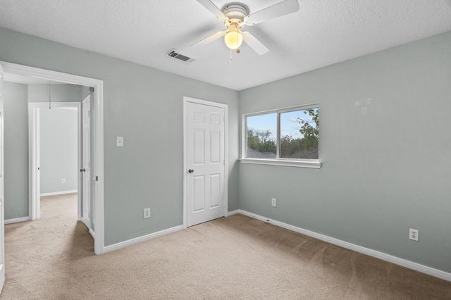 5800 Winding Brook Drive, Dickinson, TX 77539