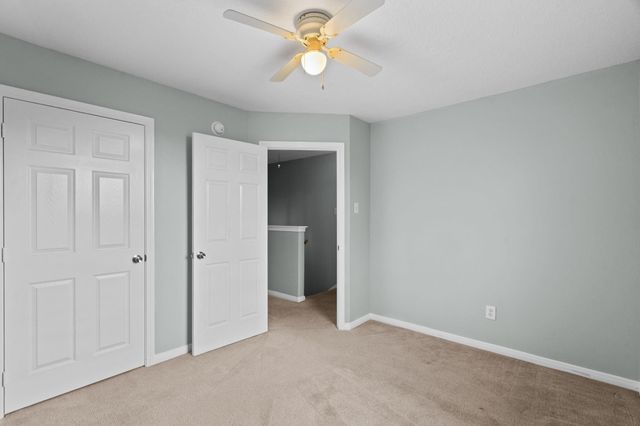 5800 Winding Brook Drive, Dickinson, TX 77539