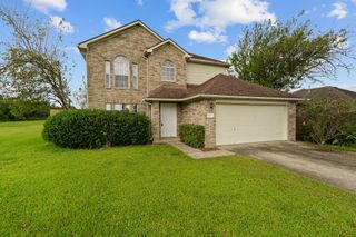 5800 Winding Brook Drive, Dickinson, TX 77539